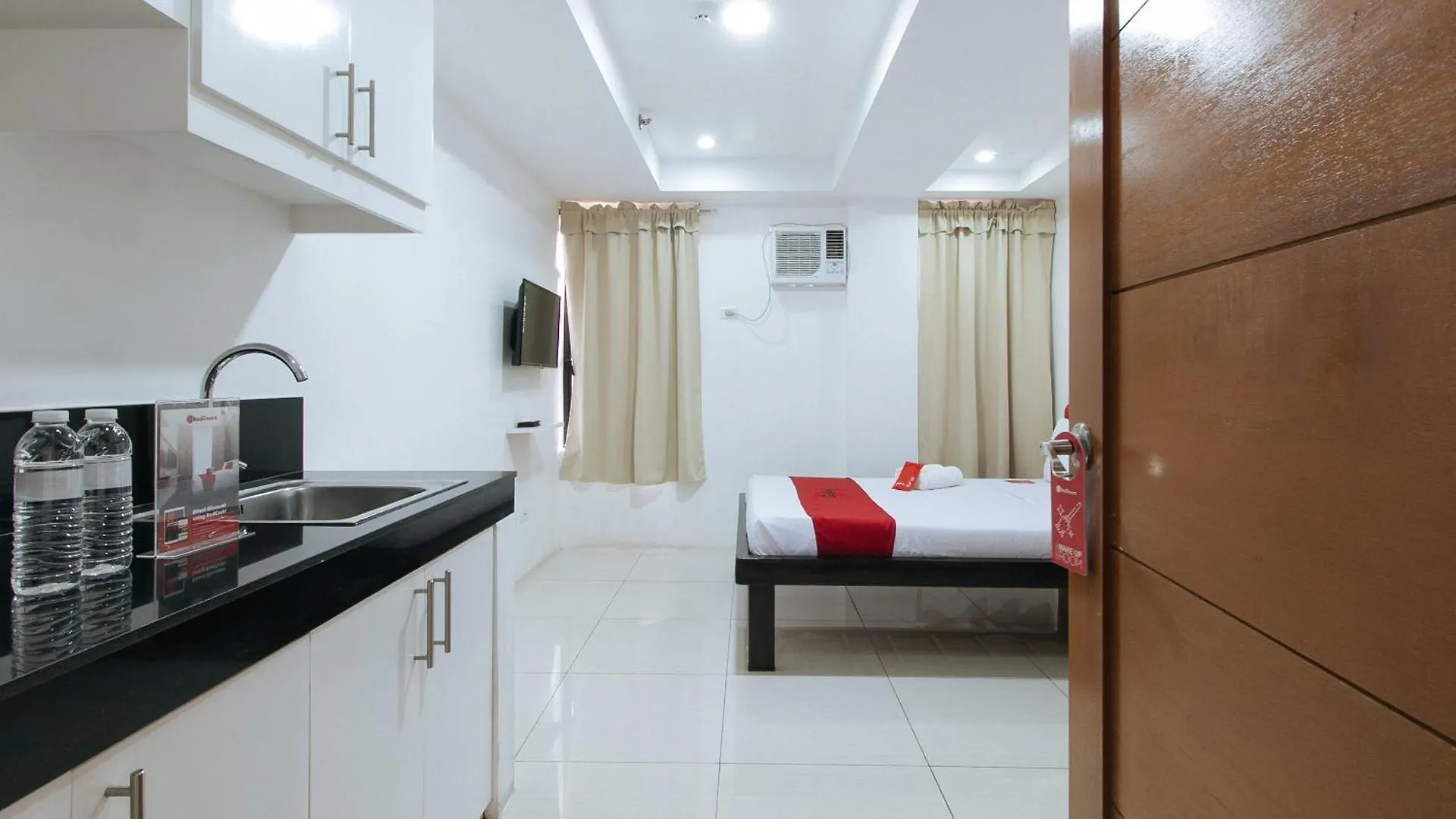 Hotel Reddoorz At Dbuilders Rooms Bangkal Makati Makati City