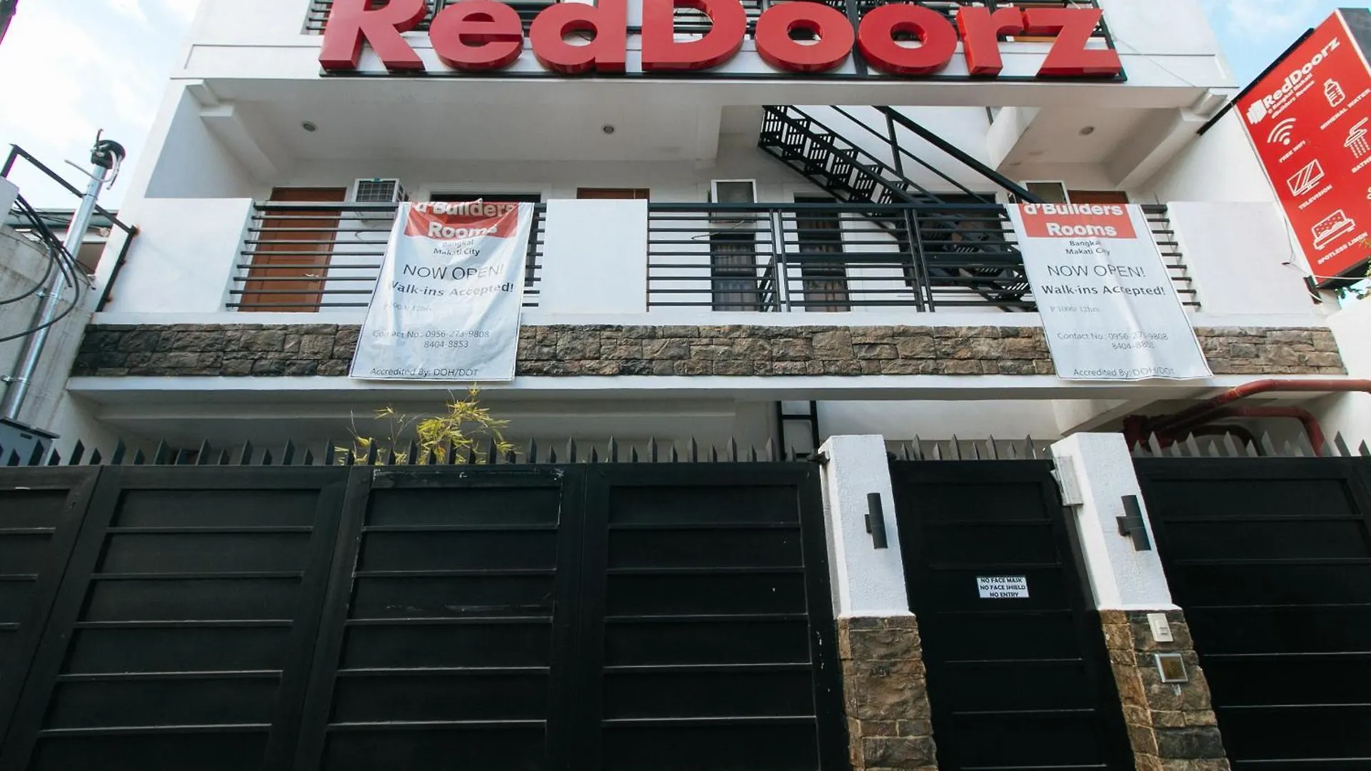 Hotel Reddoorz At Dbuilders Rooms Bangkal Makati Makati City